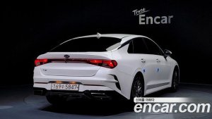 Kia K5 2.0 2020 года из Южной Кореи