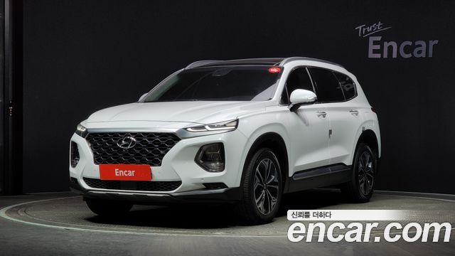 Hyundai Santafe Бензин 2.0T 2WD 2020 года из Кореи