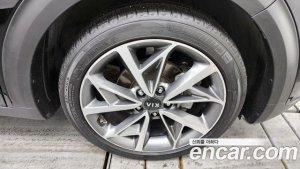 Kia Niro 1.6 HEV 2020 года из Южной Кореи