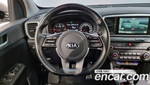 Kia Sportage Дизель 1.6 4WD 2022 года из Южной Кореи