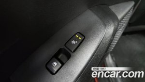 Kia Seltos Бензин 1.6 Turbo 4WD 2020 года из Южной Кореи