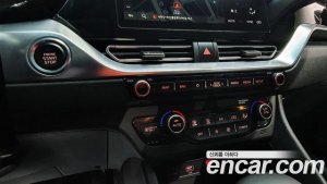 Kia Niro 1.6 HEV 2020 года из Южной Кореи