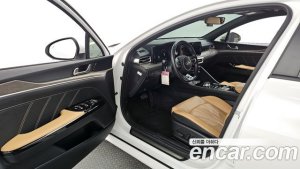 Kia K5 1.6 Turbo 2021 года из Южной Кореи