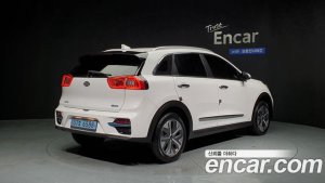 Kia Niro Noblesse 2021 года из Южной Кореи