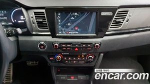 Kia Niro Noblesse 2021 года из Южной Кореи