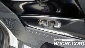 Kia Niro Noblesse 2021 года из Южной Кореи