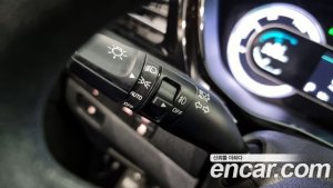 Kia Niro 1.6 HEV 2021 года из Южной Кореи