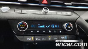 Hyundai AVANTE Inspiration 2021 года из Южной Кореи