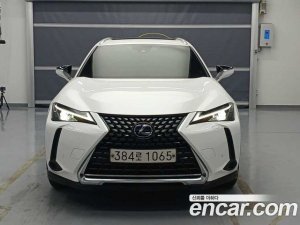 Lexus UX 2.0 2WD 2021 года из Южной Кореи