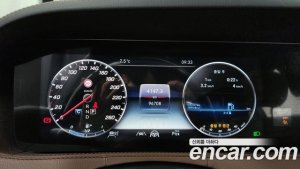 Mercedes-Benz S-Class S350 d 4MATIC AMG Line 2020 года из Южной Кореи