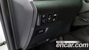 Kia K5 2.0 2021 года из Южной Кореи