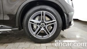 Mercedes-Benz GLC-Class GLC220 d 4MATIC Coupe 2021 года из Южной Кореи
