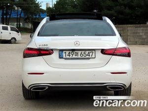 Mercedes-Benz E-Class E250 Exclusive 2021 года из Южной Кореи
