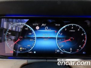Mercedes-Benz E-Class E250 Exclusive 2021 года из Южной Кореи