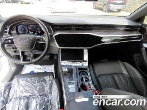 Audi A7 55 TFSI 4WD Premium 2020 года из Южной Кореи