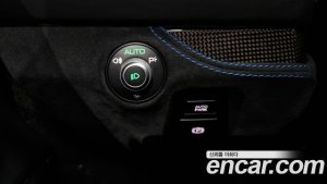 Ferrari F8 3.9 V8 2020 года из Южной Кореи