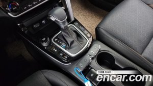 Kia Seltos Бензин 1.6 Turbo 4WD 2021 года из Южной Кореи