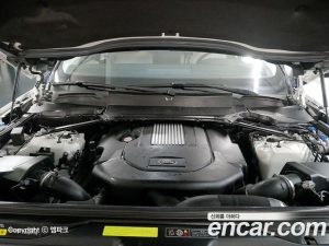 Land Rover Discovery 3.0 SD6 Landmark Edition 2020 года из Южной Кореи