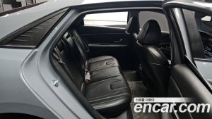 Hyundai AVANTE 1.6 2021 года из Южной Кореи