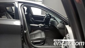 Kia Stinger 2.0 Turbo 2WD 2020 года из Южной Кореи
