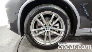 BMW X4 xDrive20i M Sport X 2020 года из Южной Кореи