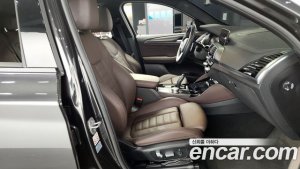 BMW X4 xDrive20i M Sport X 2020 года из Южной Кореи