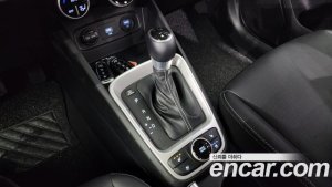 Hyundai Venue 1.6 Modern 2021 года из Южной Кореи
