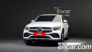Mercedes-Benz GLC-Class GLC300e 4MATIC Coupe 2020 года из Южной Кореи