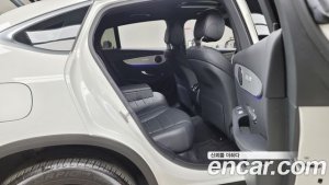 Mercedes-Benz GLC-Class GLC300e 4MATIC Coupe 2020 года из Южной Кореи