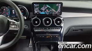 Mercedes-Benz GLC-Class GLC300e 4MATIC Coupe 2020 года из Южной Кореи