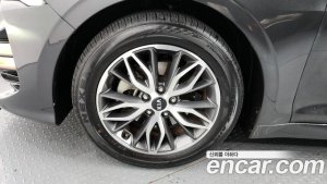 Kia K5 2.0 2020 года из Южной Кореи