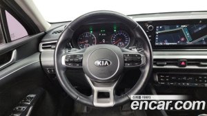 Kia K5 2.0 2020 года из Южной Кореи