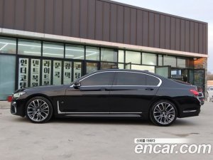 BMW 7-Series 740Li xDrive M Sport 2021 года из Южной Кореи