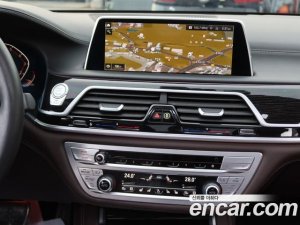 BMW 7-Series 740Li xDrive M Sport 2021 года из Южной Кореи