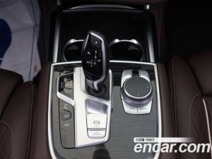 BMW 7-Series 740Li xDrive M Sport 2021 года из Южной Кореи