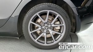 Tesla Model 3 Standard RANGE Plus 2020 года из Южной Кореи