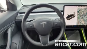 Tesla Model 3 Standard RANGE Plus 2020 года из Южной Кореи