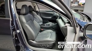 Kia K5 2.0 2020 года из Южной Кореи
