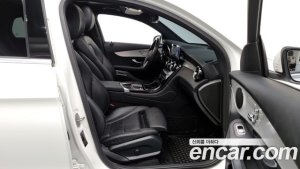 Mercedes-Benz GLC-Class GLC220 d 4MATIC Coupe 2020 года из Южной Кореи