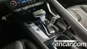 Hyundai AVANTE 1.6 2021 года из Южной Кореи