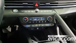 Hyundai AVANTE 1.6 2021 года из Южной Кореи