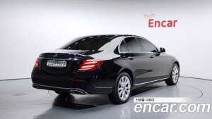 Mercedes-Benz E-Class E300 4MATIC Exclusive 2020 года из Южной Кореи