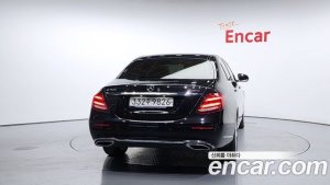 Mercedes-Benz E-Class E300 4MATIC Exclusive 2020 года из Южной Кореи
