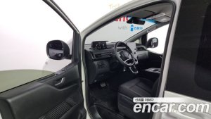 Hyundai Staria Tourer 11-Seater 2022 года из Южной Кореи