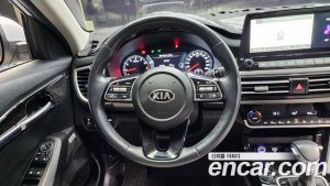 Kia Seltos Бензин 1.6 Turbo 2WD 2021 года из Южной Кореи