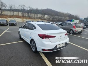 Hyundai AVANTE 1.6 2020 года из Южной Кореи
