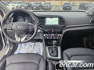 Hyundai AVANTE 1.6 2020 года из Южной Кореи