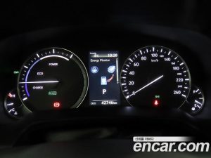 Lexus RX Executive 2021 года из Южной Кореи