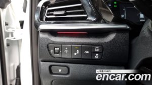 Kia Niro 1.6 HEV 2021 года из Южной Кореи