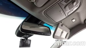 Kia Niro 1.6 HEV 2021 года из Южной Кореи